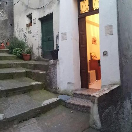 Appartamento Centro Storico Aieta Bagian luar foto